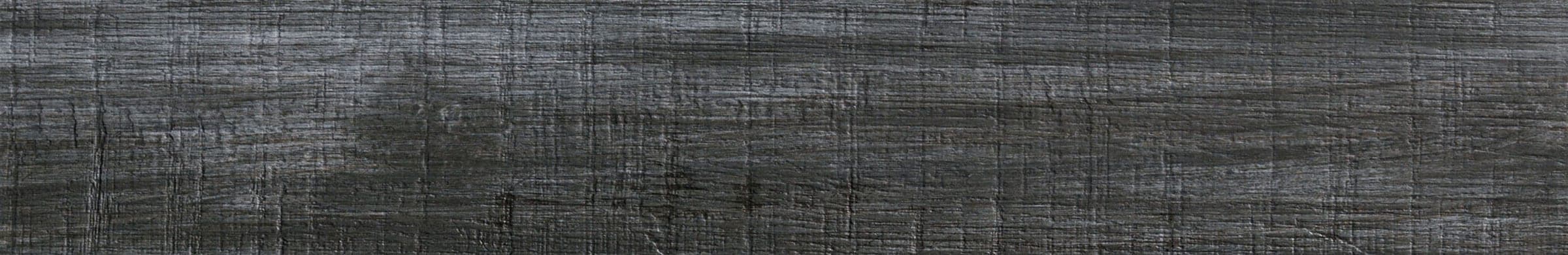Chalet Nero 13 × 80